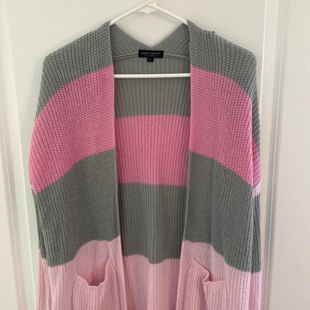 Simply Southern Pink and Gray Sweater Size Large